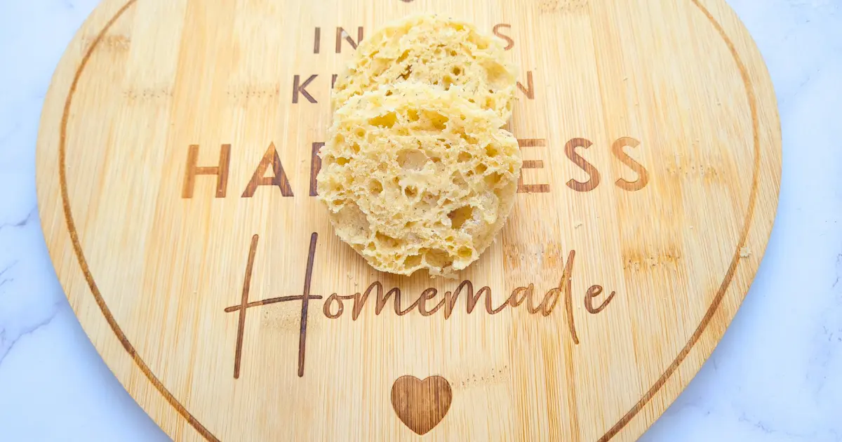 Fluffy Keto Mug Bread with Psyllium Husk and Almond Flour