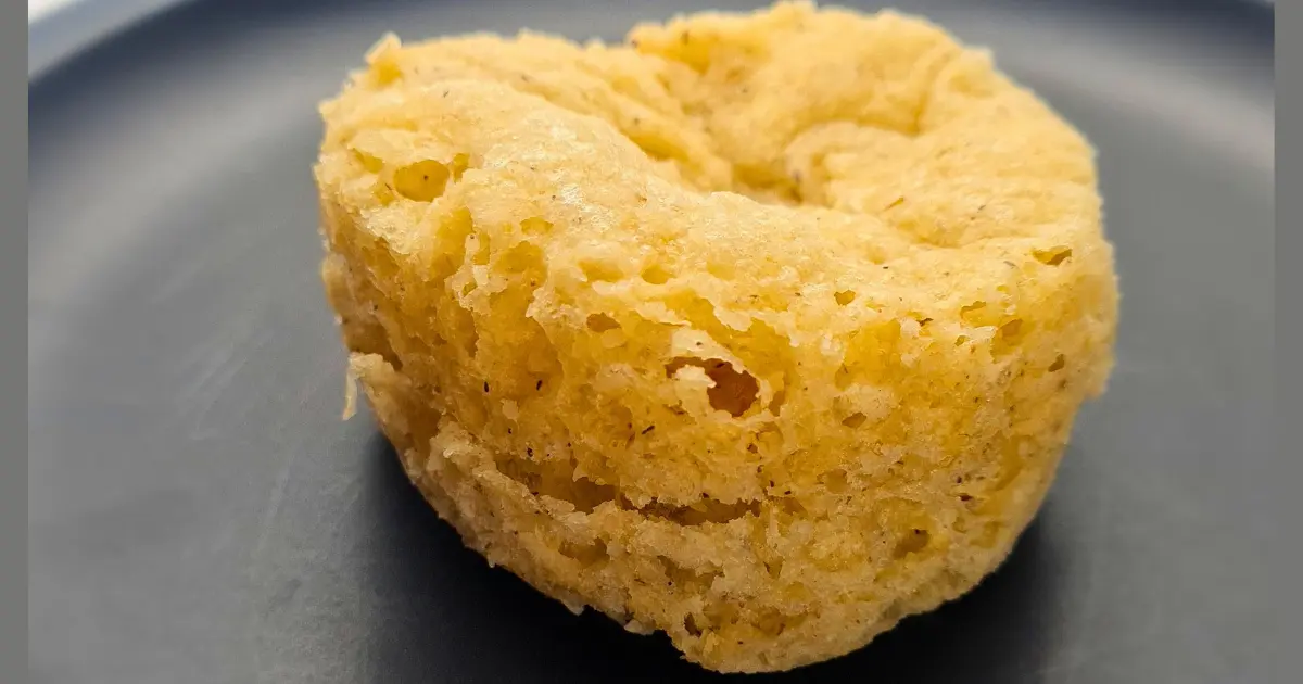 Fluffy Keto Mug Bread with Psyllium Husk and Almond Flour