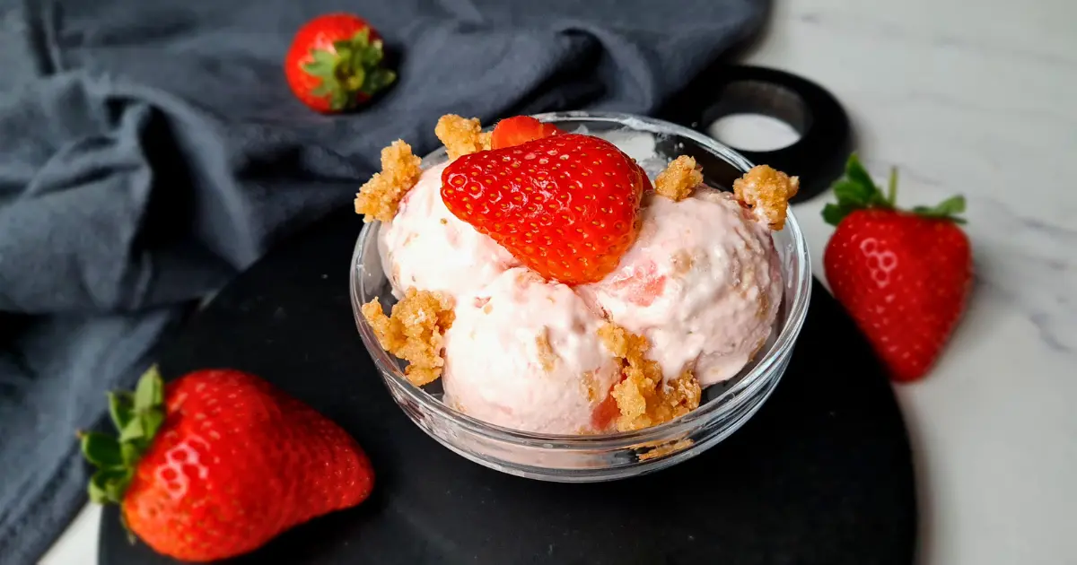 Keto Strawberry Cottage Cheese Ice Cream