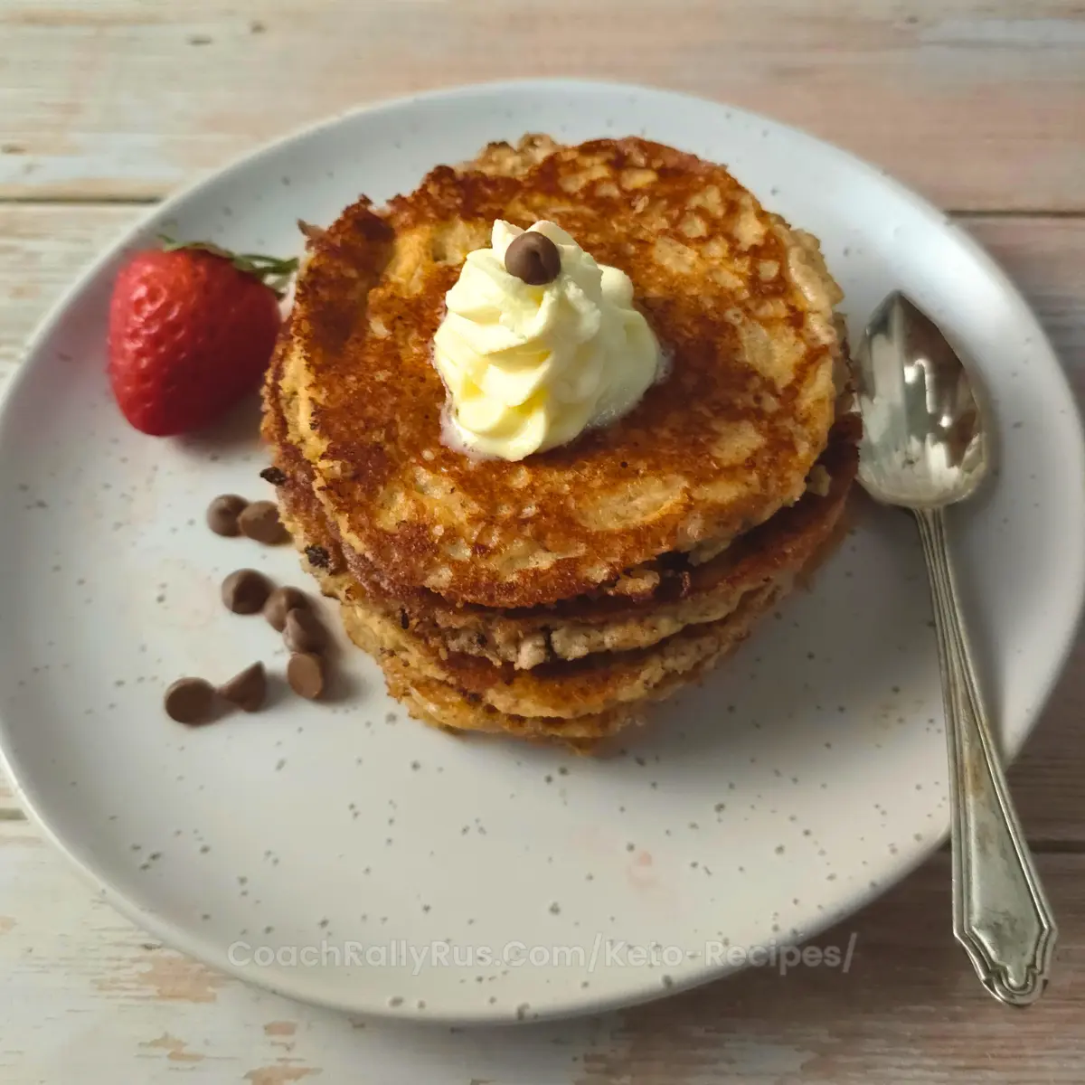 Almond flour cottage cheese pancakes with whipped topping